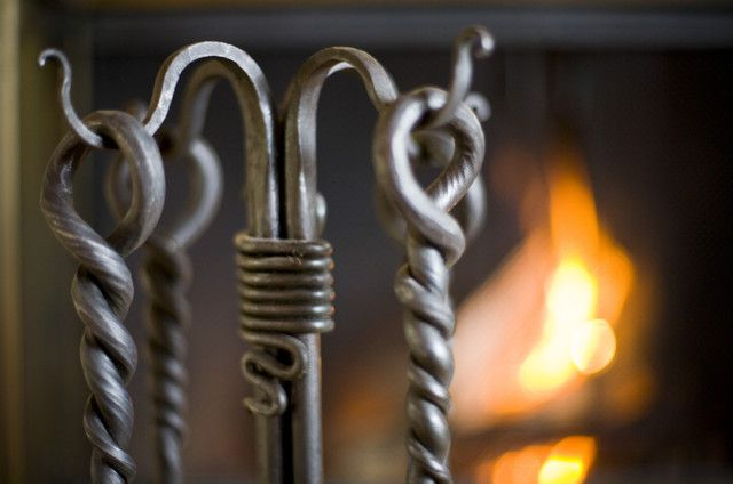 A Guide For Where to Buy Fireplace Tools